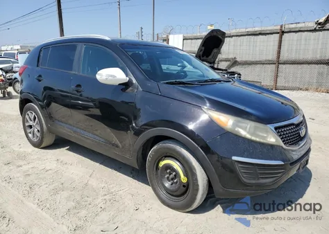 2014 Kia Sportage Base z USA, uszkodzony, nr VIN KNDPB3AC3E7616535